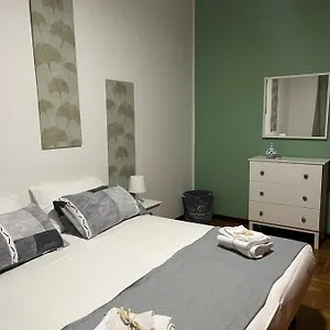 https://ampio-bilocale-a-milano.it-lombardy.com